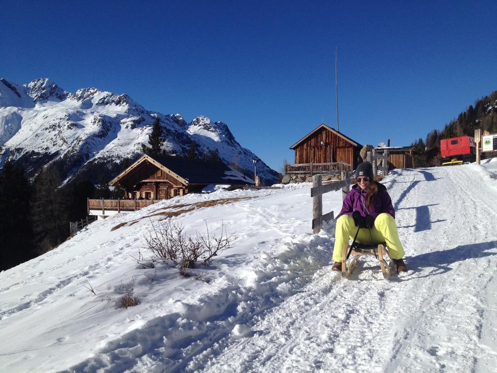 Appartementhaus Nadine แลงเงนเฟลด์ ภายนอก รูปภาพ