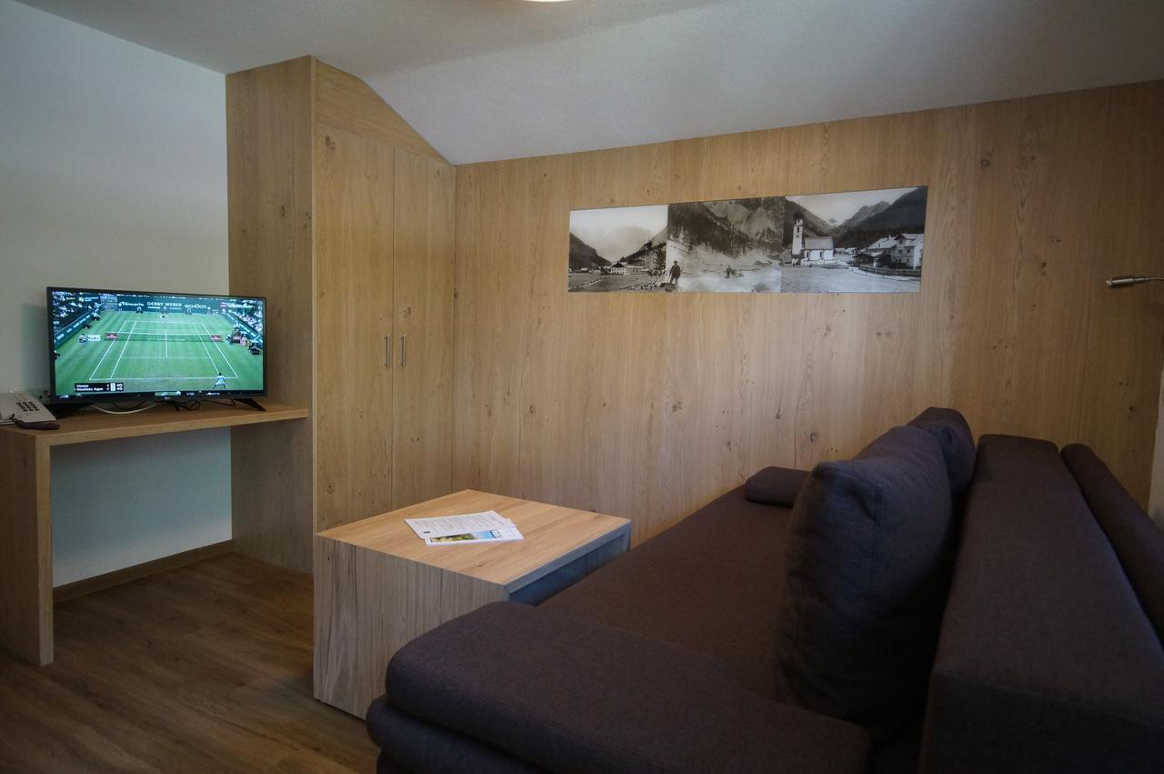 Appartementhaus Nadine แลงเงนเฟลด์ ภายนอก รูปภาพ